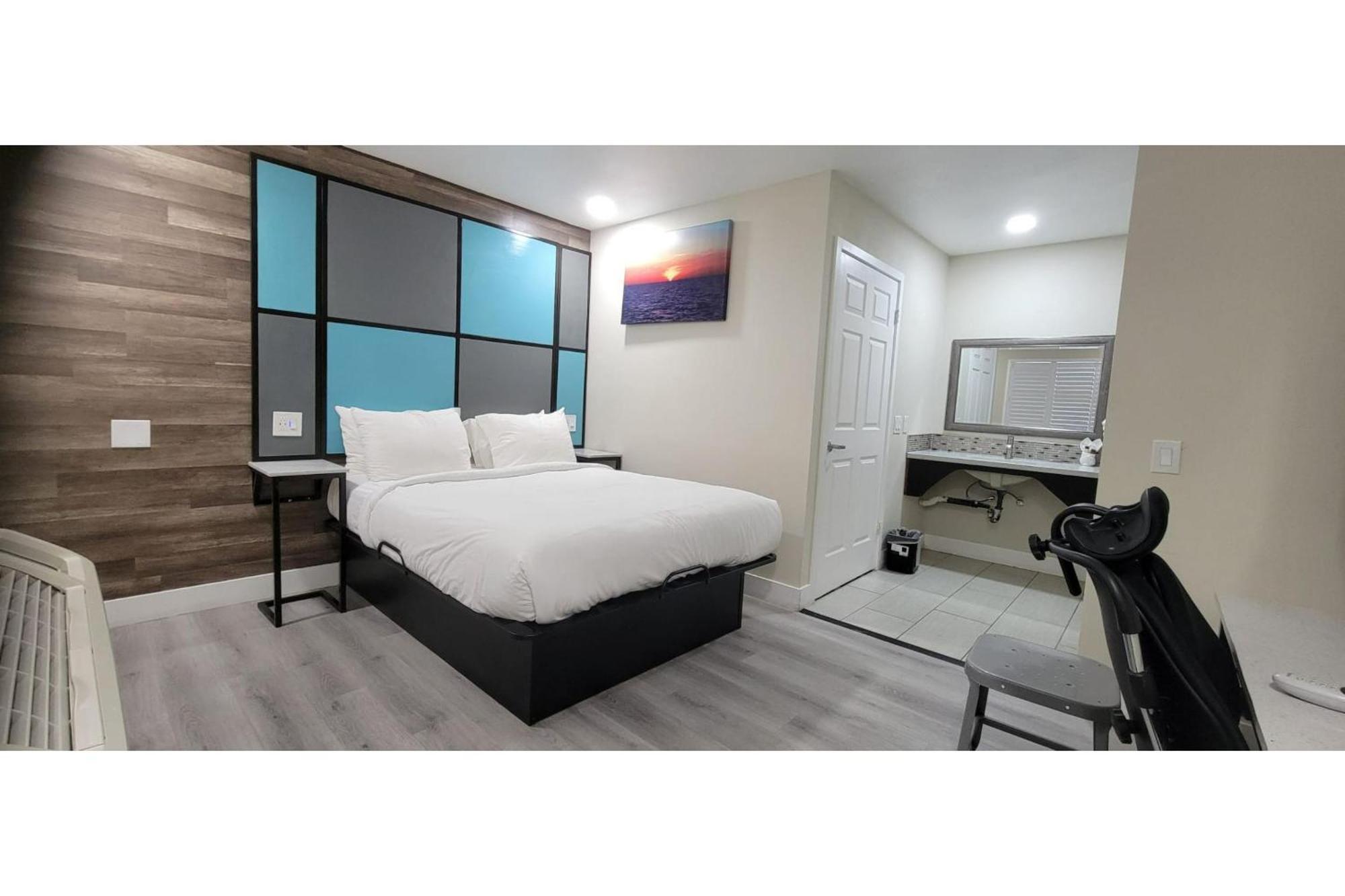 Hotel Avenida Victorville I 15 Zewnętrze zdjęcie