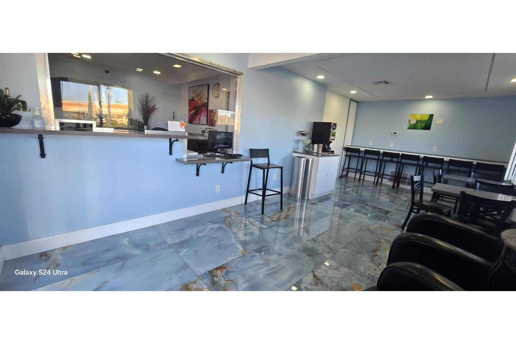 Hotel Avenida Victorville I 15 Zewnętrze zdjęcie